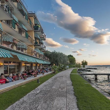 Hotel Nettuno Brenzone sul Garda Ngoại thất bức ảnh