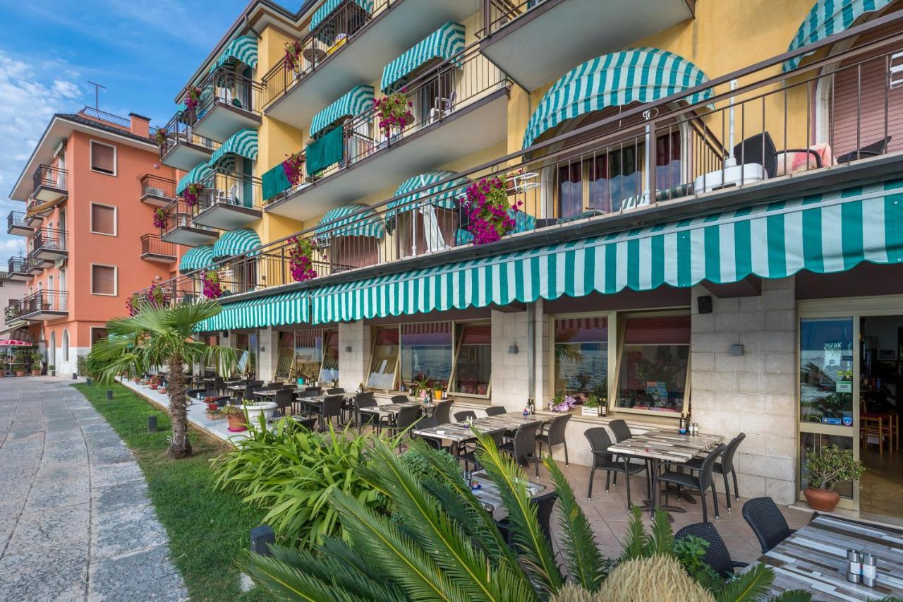 Hotel Nettuno Brenzone sul Garda Ngoại thất bức ảnh