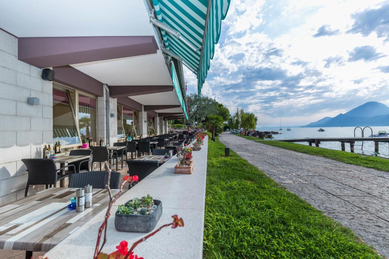Hotel Nettuno Brenzone sul Garda Ngoại thất bức ảnh