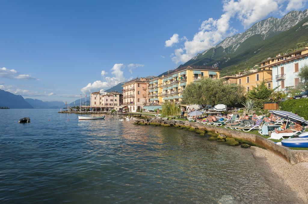 Hotel Nettuno Brenzone sul Garda Ngoại thất bức ảnh